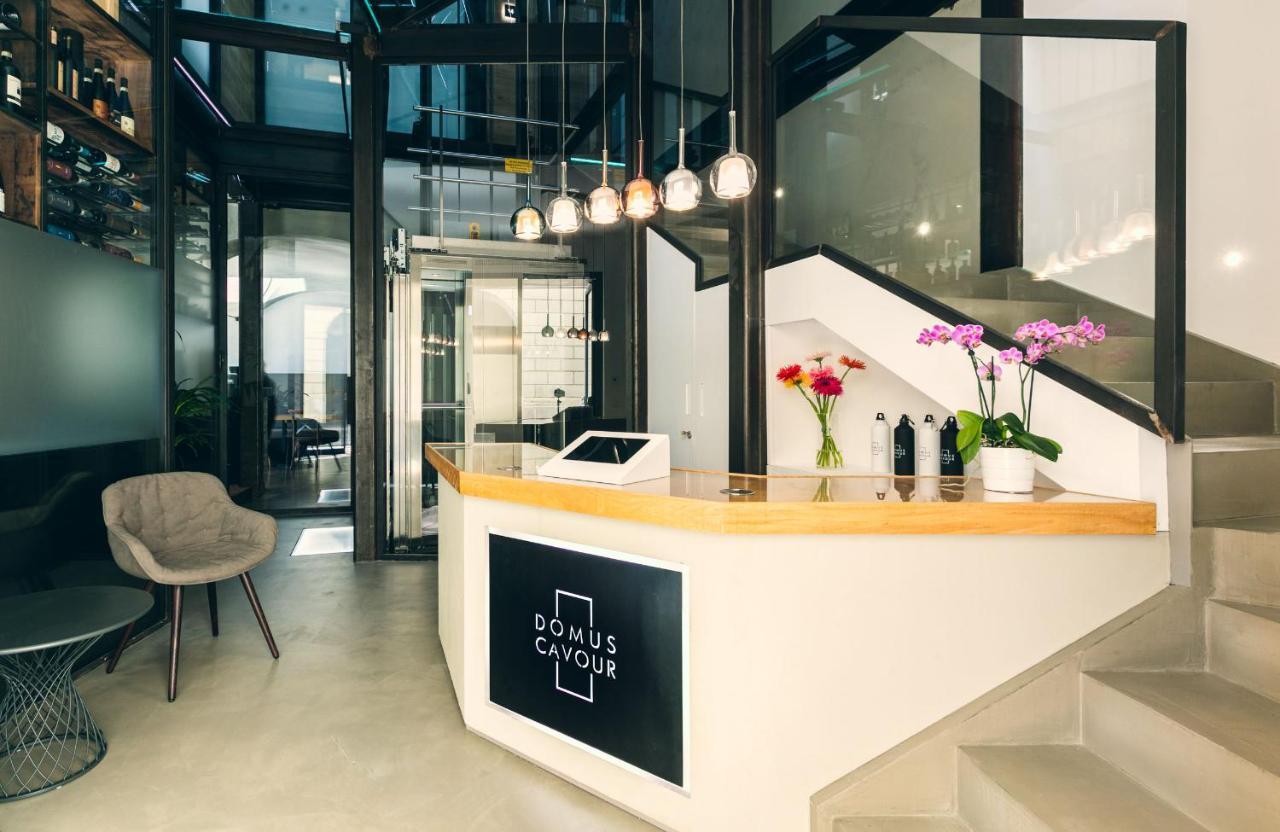 Domus Cavour Rooms&Suites Тирано Экстерьер фото