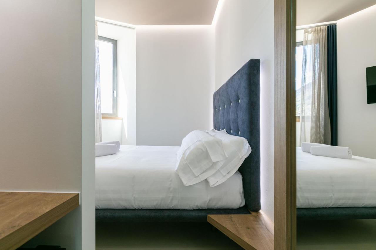Domus Cavour Rooms&Suites Тирано Экстерьер фото