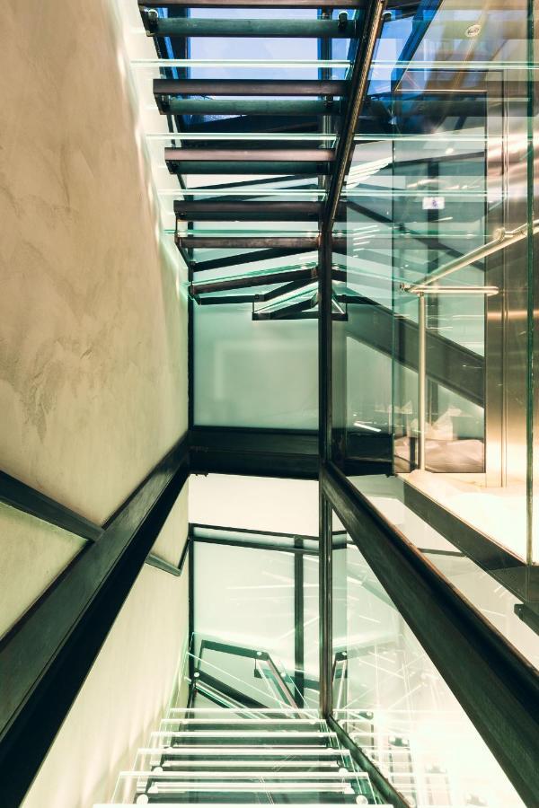 Domus Cavour Rooms&Suites Тирано Экстерьер фото