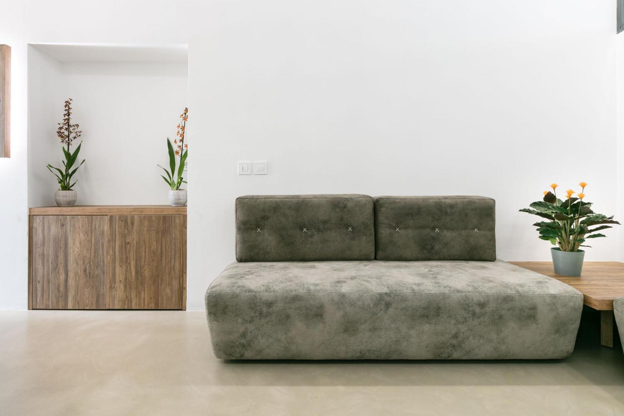 Domus Cavour Rooms&Suites Тирано Номер фото